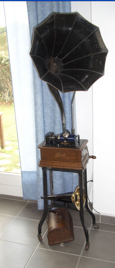 EDISON Phonograph D2+4-a_01